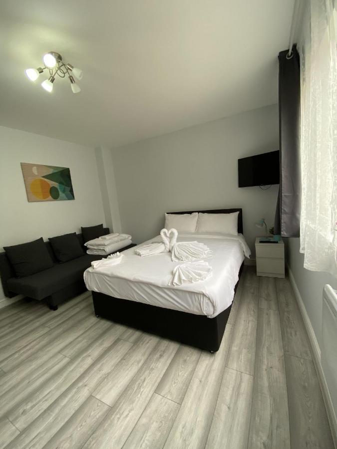 Comfortable - Cosy - Budget Studios In City Center Londen Buitenkant foto