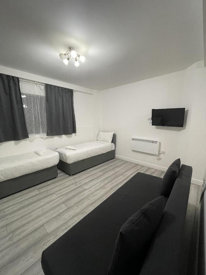 Comfortable - Cosy - Budget Studios In City Center Londen Buitenkant foto